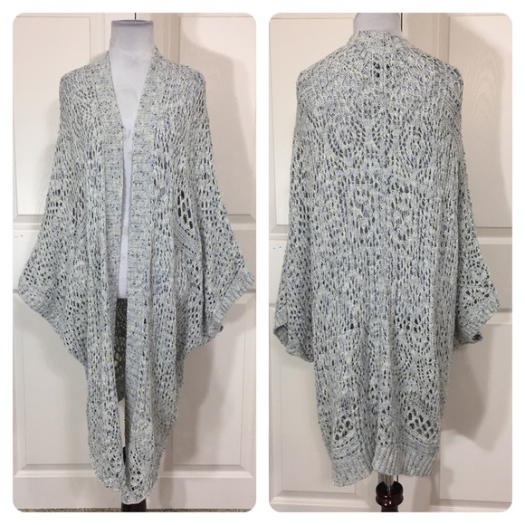 American Eagle Outfitters Sweaters - American Eagle open weave cardigan